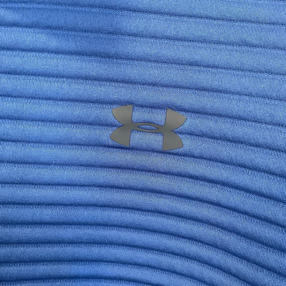 Under Armour Men’s Blue Loose Fit ColdGear 1/4 Zip Pullover Sweater - L
